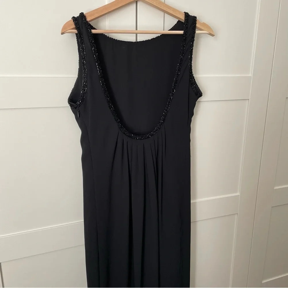 Laundry by Shelli Segal Maxi Gown Black 10 Low Back Bead Trim Simple Sleek
